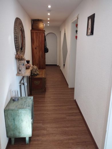 Privatverkauf (ohne Provision): 3-Zimmerwohnung mit eigenem Garten – Foto 4