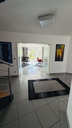 Freistehendes Einfamilienhaus - Ein Juwel, das seines Gleichen sucht! – Foto 9
