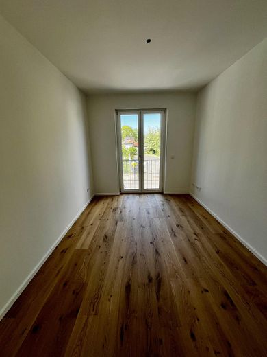 Erstbezug in Frechen: Moderne 4-Zimmer-Wohnung mit Balkon und hochwertiger Ausstattung – Schlafzimmer 2