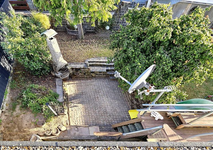 Barrierefreier Bungalow · ca. 190 m² nutzbare Fläche · ruhige Wohnlage · vielseitiges Wohnkonzept – Garten Grillplatz
