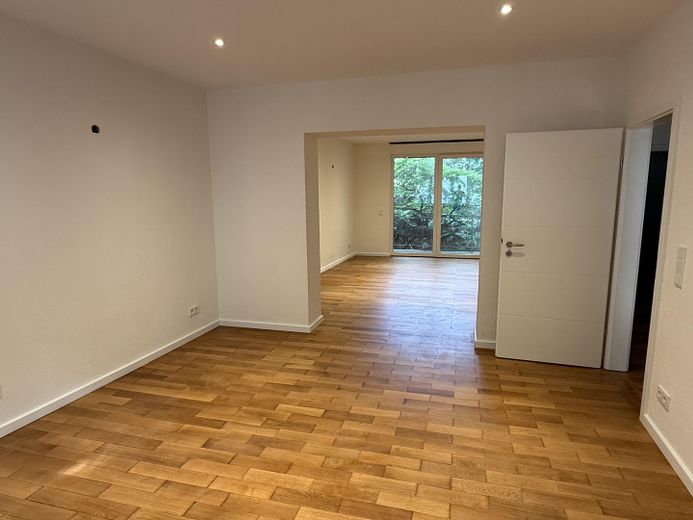 4 Zimmer Wohnung Nauwieser Viertel – Esse- / Wohnzimmer 