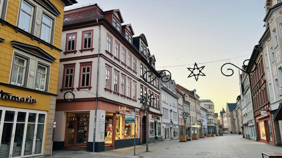 Wohn- und Geschäftshaus