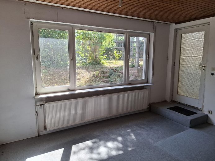 Büyük bir üst hakkı arsası üzerinde tasarım potansiyeline sahip müstakil şehir villası – Souterrain-Zimmer Ansicht 2