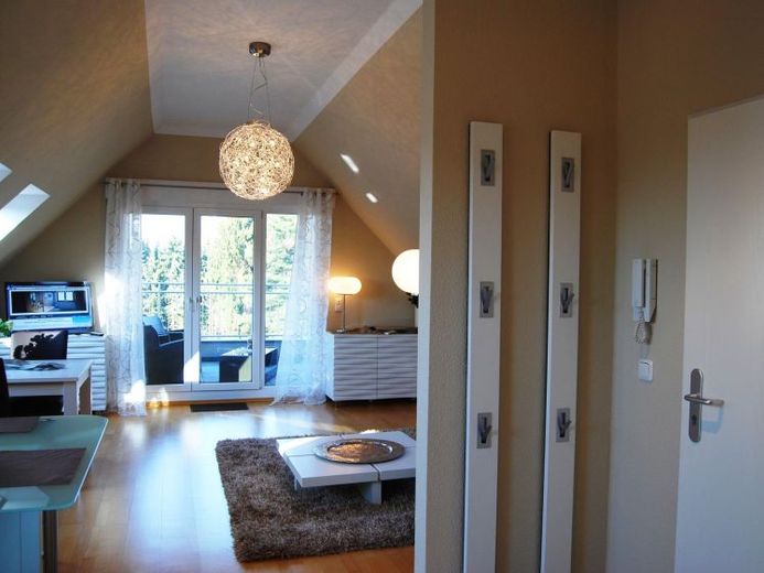 Möbilierte Luxus-Penthousewohnung***** m. 20 qm Südloggia, Tiefgarage (Miete einschl. aller NK!) – Foto 1