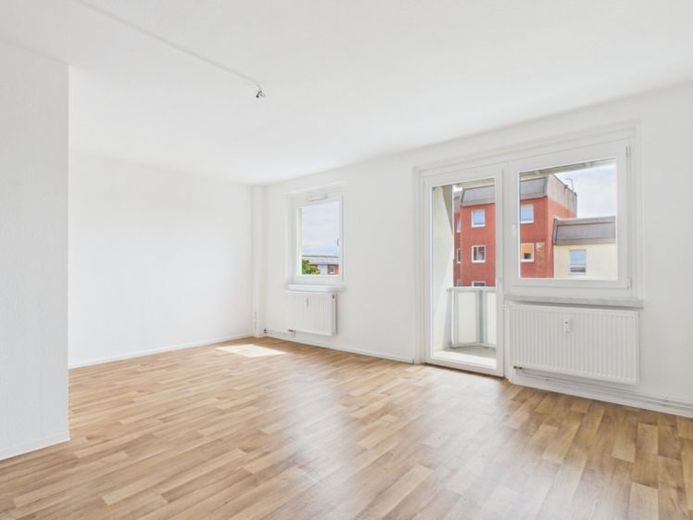Apartamento de 2 habitaciones con balcón en el Sonnenberg del sur – Foto 1