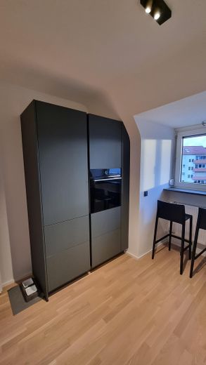 Wohnung mit Burgblick +++ Küche+Quooker+Leuchten+Kleiderschrank – Foto 2