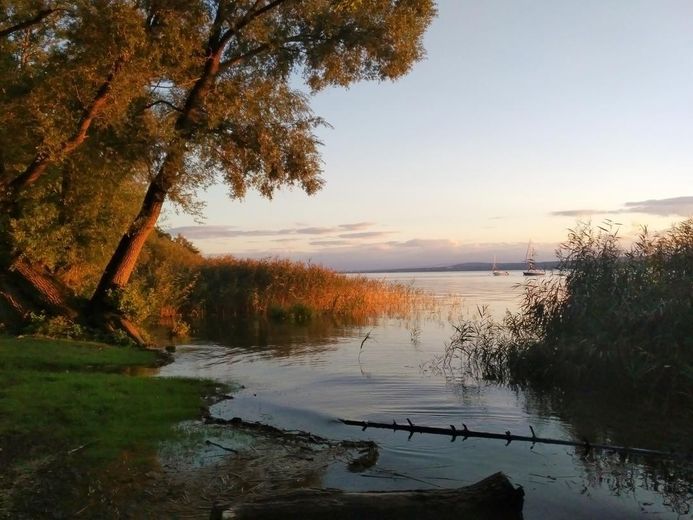 200 m zum See
