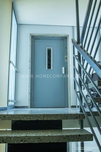 Neu möblierte 3-Zimmer-Wohnung mit Balkon in Obersendling – 3f13390f9ce22177ec692c1940a4c572e324ba93.jpg