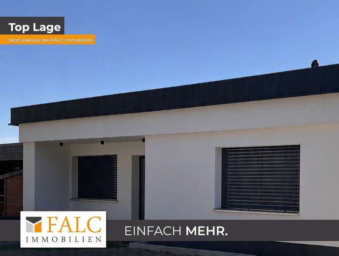 Unverbaubarer Blick - Saniertes Reihenmittelhaus KfW55 – Frontansicht