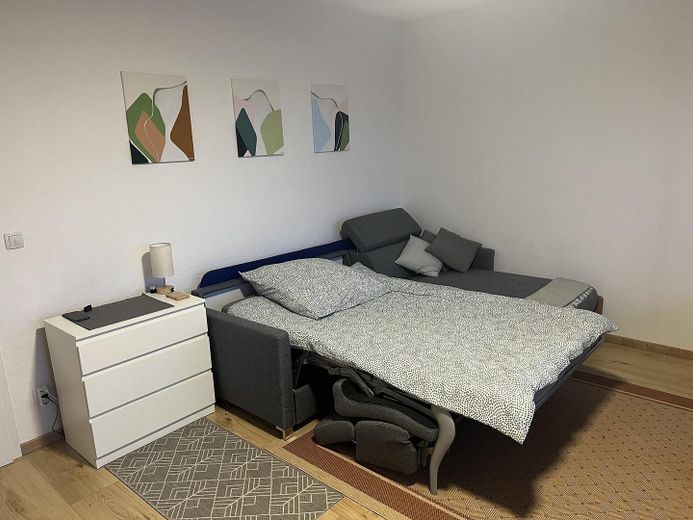 1 monolocale (arredato) in ottima posizione / incluse tutte le spese accessorie e il Wi-Fi – Schlafsofa