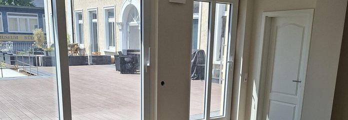 Erstbezug! Neue 2-Zimmer Wohnung in Rüdesheim mit Einbauküche & Terrasse