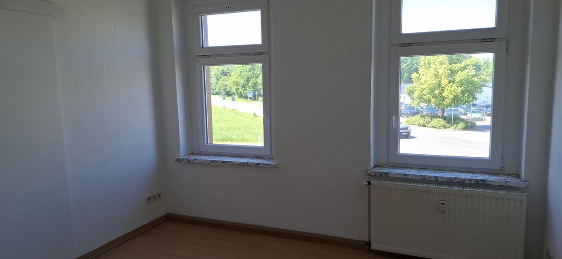 Günstige, 3-Raum-Wohnung in Kretzschau – Zimmer 1