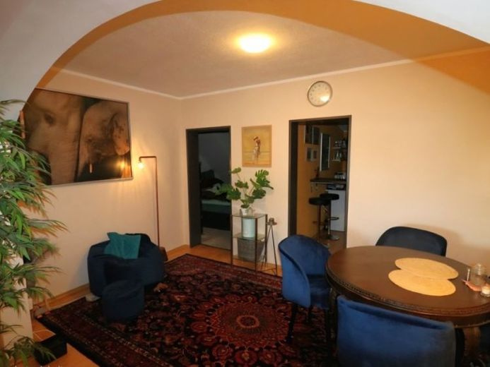 Gemütlich, praktisch, bezahlbar – Dachgeschosswohnung mit vielen Extras – फोटो 1