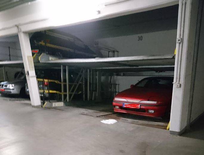 Stellplatz in Doppelparkeranlage zu vermieten – Bild Doppelparkeranlage