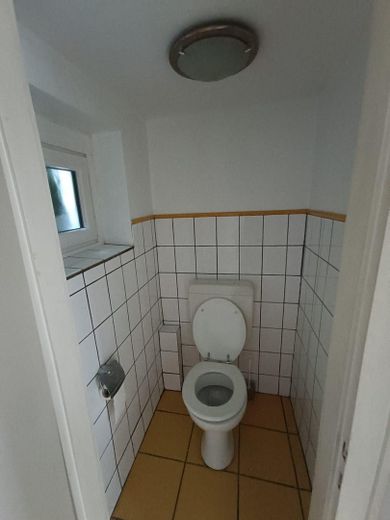 Beispiel Laden WC