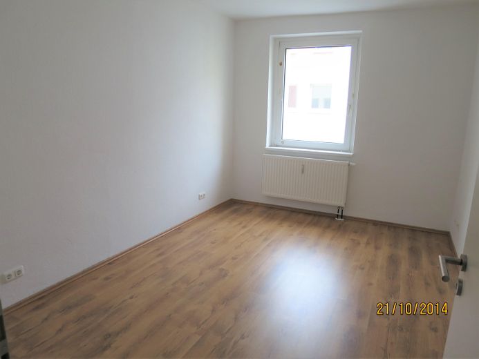 Apartamento bonito y de alta calidad de 3 habitaciones en buena ubicación – Kinderzimmer