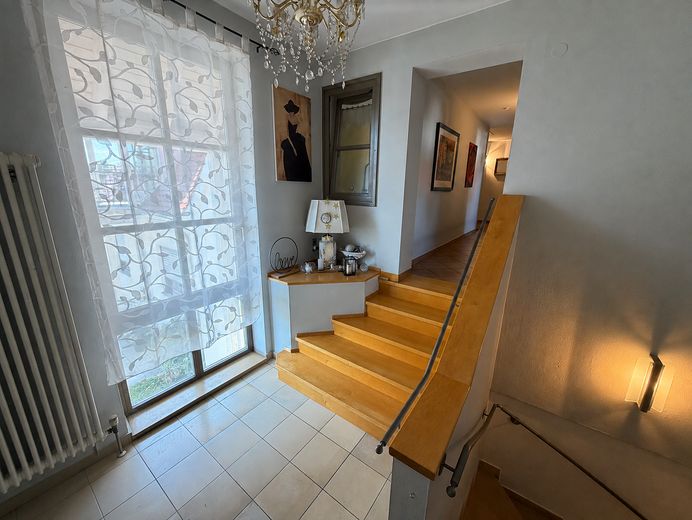 Haus mit Zukunft! Zwei separate Wohnungen - getrennte Eingänge. Attraktive Möglichkeiten! – फोटो 13