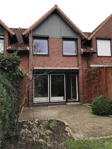 Charmant, gemütlich, mittendrin - Reihenhaus mit Terrasse und Garten im Ortskern Hittfeld – फोटो 40