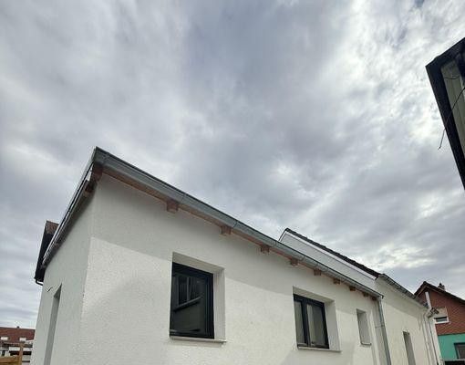 Kernsaniertes Einfamilienhaus mit modernem Anbau