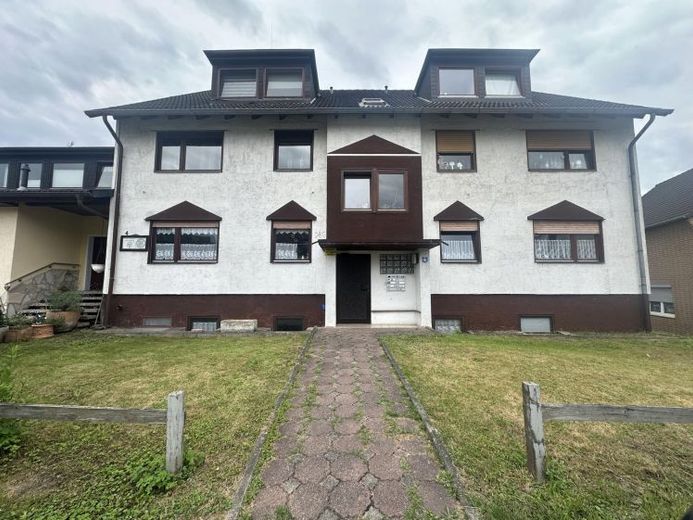 Großzügige 3-Zimmer-Eigentumswohnung mit Balkon und Einbauküche in ruhiger Lage von Asel – Foto 1