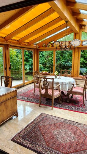 Luxuriöses Loft mit Terrasse und eigenem Garten, ideal für 2 Personen, zentrumsnah – Wintergarten