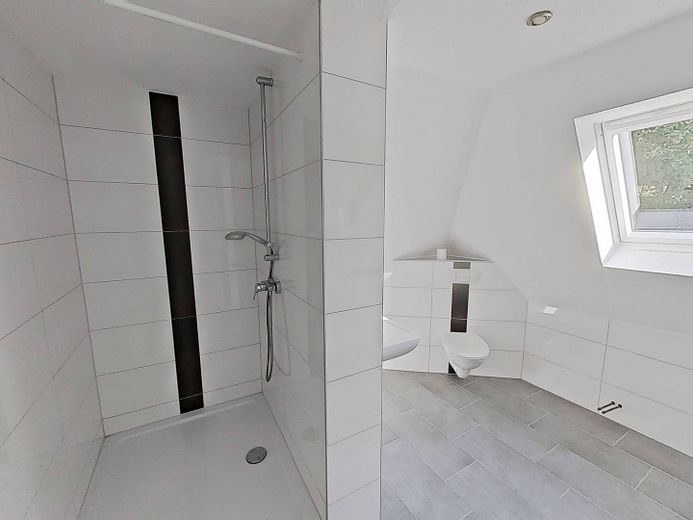 2-кім. кв. із садом - Затишне житло серед зелені – Ansicht I: Badezimmer