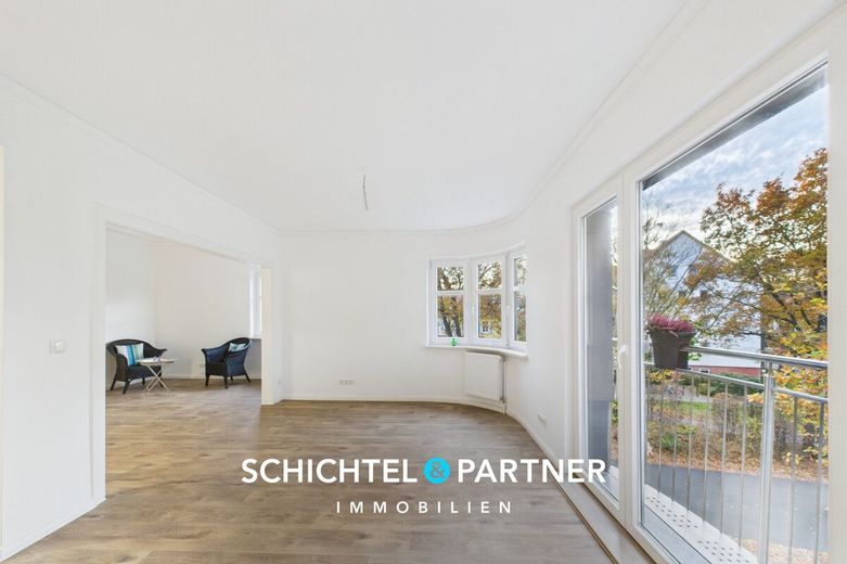 Hastedt | Wohn- und Geschäftshaus mit 6 Einheiten in attraktiver Lage – S&amp;P | Wohnzimmer