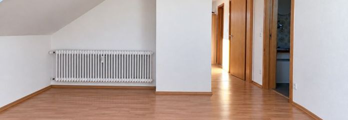 73249 Wernau: Helle gemütliche 2,5-Zi-DG-Wohnung mit EBK. Renoviert. Frei.