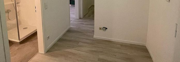 🏡 Apartamento de 2,5 habitaciones con terraza y parte de jardín en Mainz-Gonsenheim – Eingangsbereich-Flur