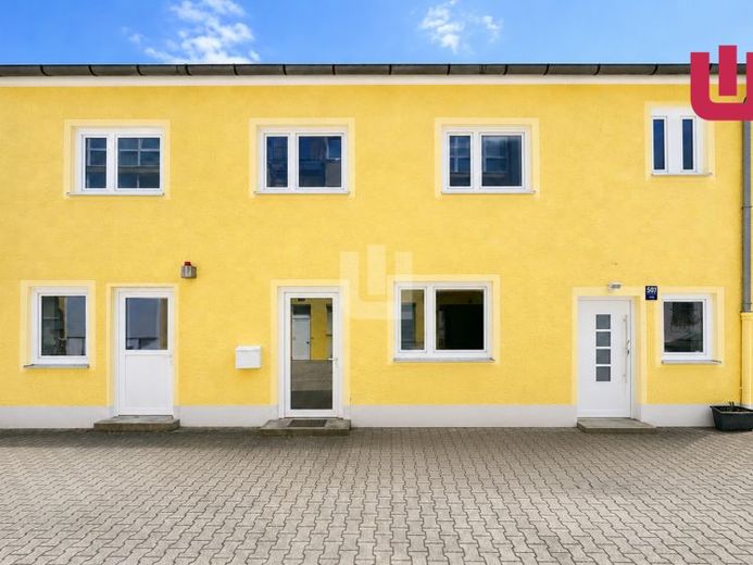 WINDISCH IMMOBILIEN – Renovated office space in a sought-after location in Munich-Pasing – ready for occupancy! – Foto 1