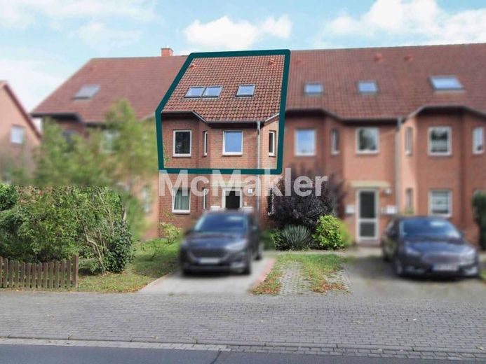 Wohnen mit Blick ins Grüne: 3-Zi.-Maisonette-Wohnung mit Balkon in Schwerin-Friedrichsthal – Foto 1