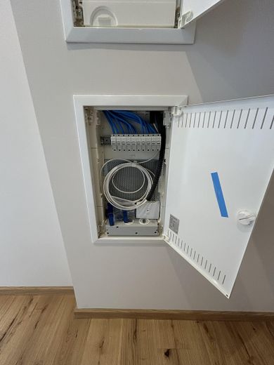 Kernsanierte 4-Zi-Altbauwohnung mit Balkon im Herzen Bambergs – Glasfaser 