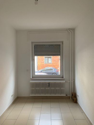 3,5 Zimmer Altbaudecken u Balkon. Küchenübernahme erw. – Foto 9