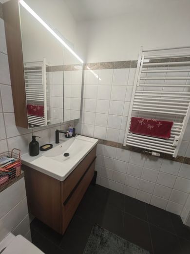 3-Zimmer-Wohnung mit TG und BKW in Korschenbroich Kleinenbroich – Großes Bad