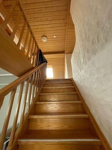 Treppe zum 1. OG zum 2. OG