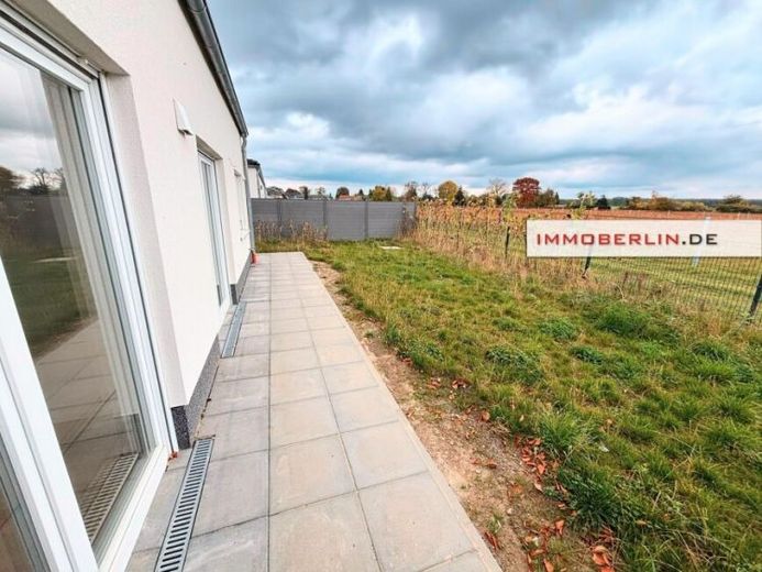 IMMOBERLIN.DE - Energieeffiziente Doppelhaushälfte mit Sonnenterrasse & Gestaltungspotenzial – Foto 1