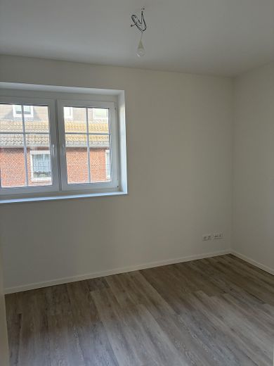 Vom Eigentümer Neubau ohne Courtage 3 Zimmer 87,7qm, Terrasse, Gartenteil + Nutzfläche, Brackel – Kinder-/Arbeitszimmer