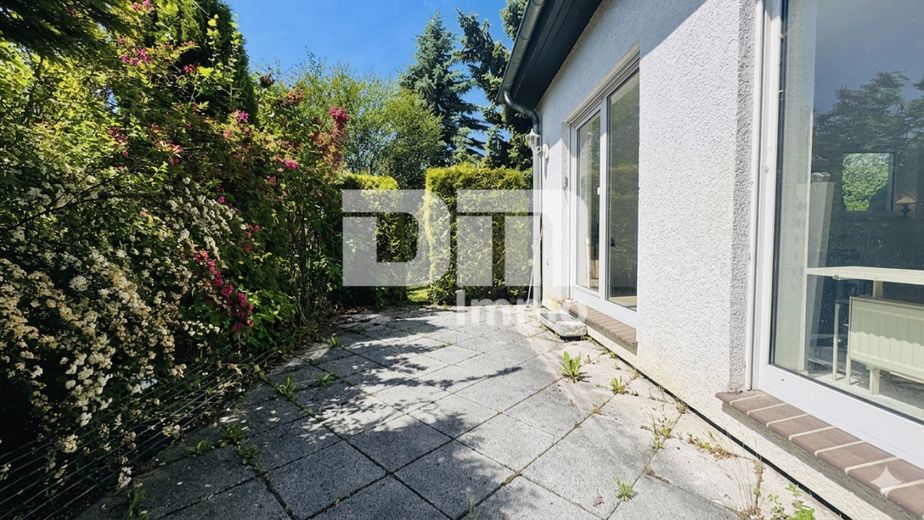 Charmantes Wohnglück - Ihr neues Zuhause mit Carport / Terrasse und großem Gartenbereich – Terrasse / Zugang Gartenbereich