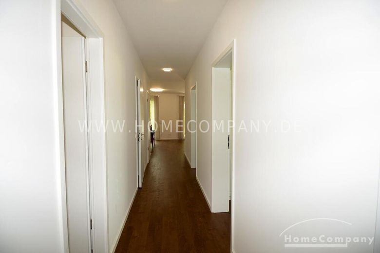 Exklusive, voll möblierte 4-Zimmer-Neubauwohnung mit Terrasse und Golfplatzblick in Berlin-Kladow – 9d824cad8afdafb9699b41c2a315ac297f2d2d98.jpg