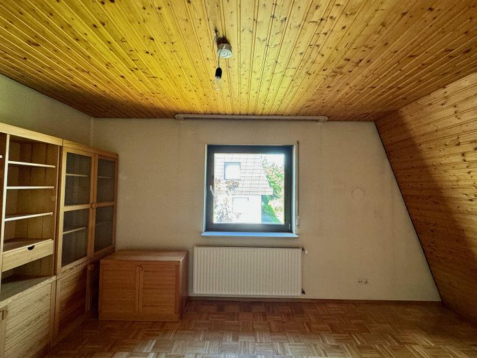 Haus in bester Südlage mit unverbaubarem Ausblick – Schlafzimmer 3