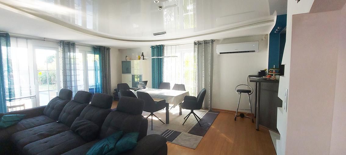 Geräumiges und modernisiertes 8-Zimmer-Einfamilienhaus mit geh. Innenausstattung in bester Lage – Essbereich