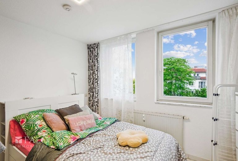 2-Zimmer-Wohnung - Toplage in Köln! – Schlafzimmer