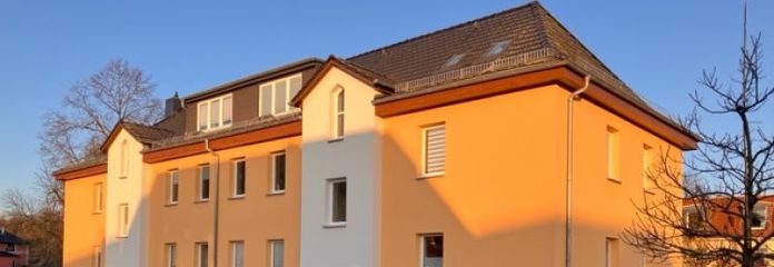 Moderne Dachgeschosswohnung in Citynähe