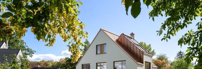 Architektenhaus in Seenähe und Waldrandlage
