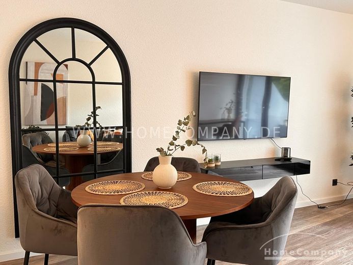 Modern eingerichtete 2 Zimmer Wohnung mit Balkon und Garagenstellplatz  in Alt-Saarbrücken – 809e492e55352b0f0882d70dbbdefaa4752d205a.jpg