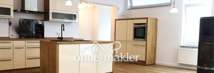 Hell geschnittene 105 m² Einliegerwohnung mit Terrasse & Wohnküche
