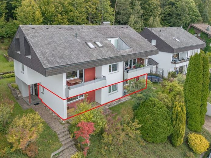 Wohnen mit Schwarzwaldblick - gepflegte 2,5-Zimmer-Wohnung mit Terrasse – फोटो 1