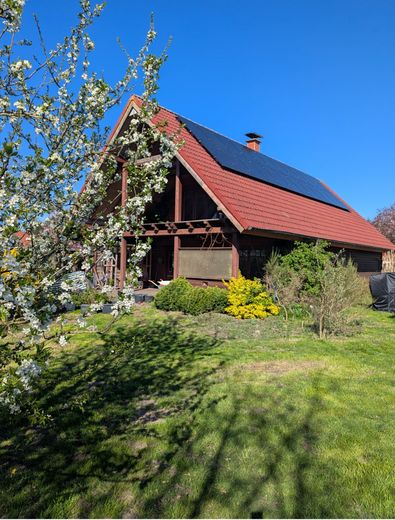 RESERVIERT: Schönes Holzhaus auf großem Grundstück für Naturliebhaber und Individualisten – Foto 1