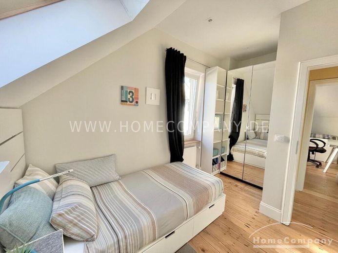 Friedrichsdorf (8070868) Komplett möbliert, ausgestattetes 7 Zimmer Haus – 07064de9d3bb55f6a37603bc11f7f976e99c2739.jpg