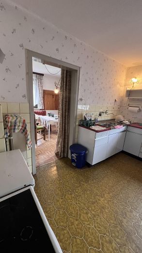 Küche mit Durchgang Esszimmer
